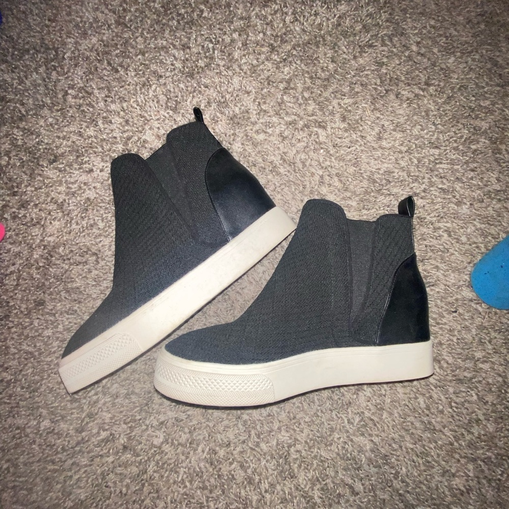 Steve Madden platform shoes